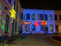 Metropolis by light